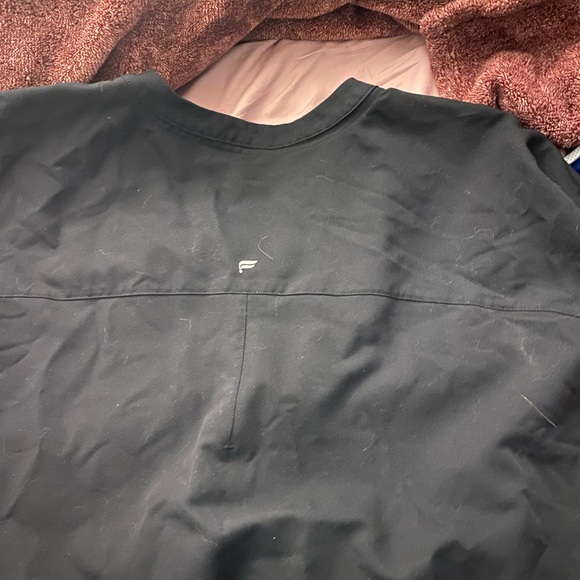 Fabletics Scrub Set - Picture 5 of 5